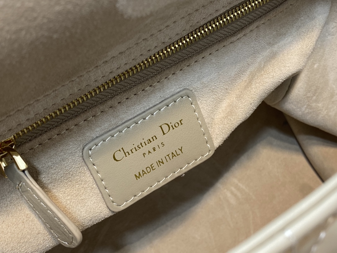 Medium Lady Dior Bag Sand-Colored Cannage Lambskin